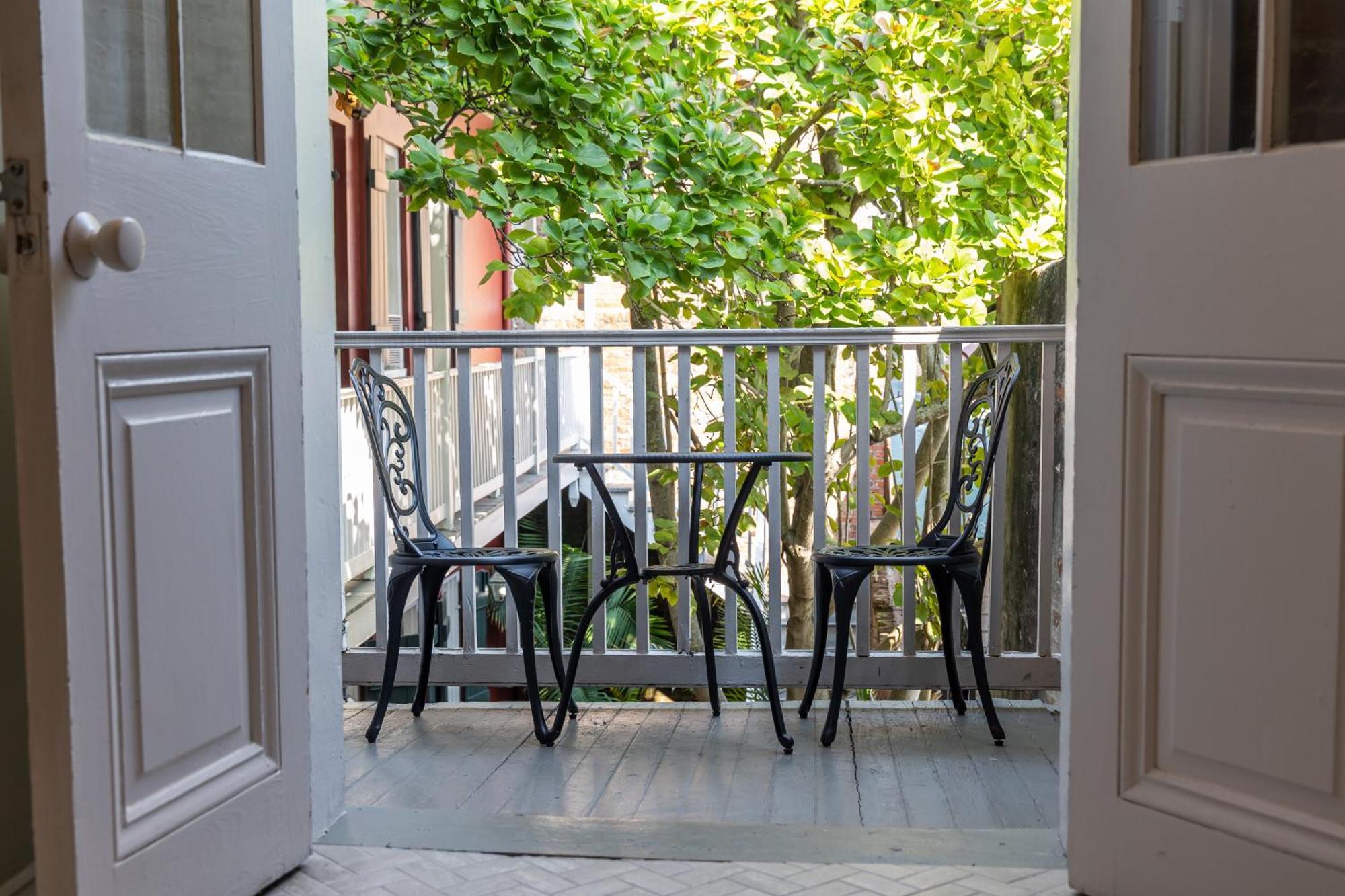 ניו אורלינס Inn On St. Peter, A French Quarter Guest Houses Property מראה חיצוני תמונה